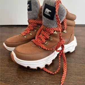 Sorel Kids Tan Boots with Red Laces